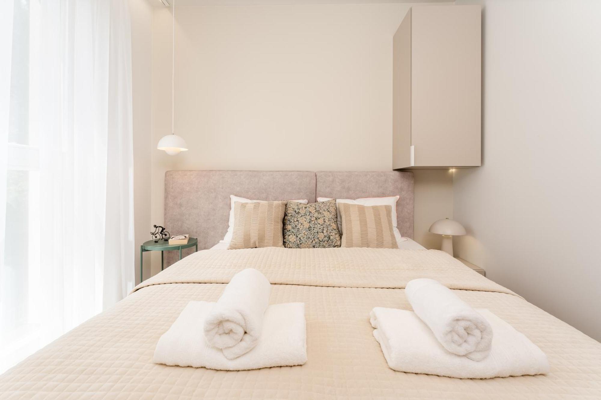 Apartment Old Town Krowoderska With Free Underground Garage คราคูฟ ภายนอก รูปภาพ
