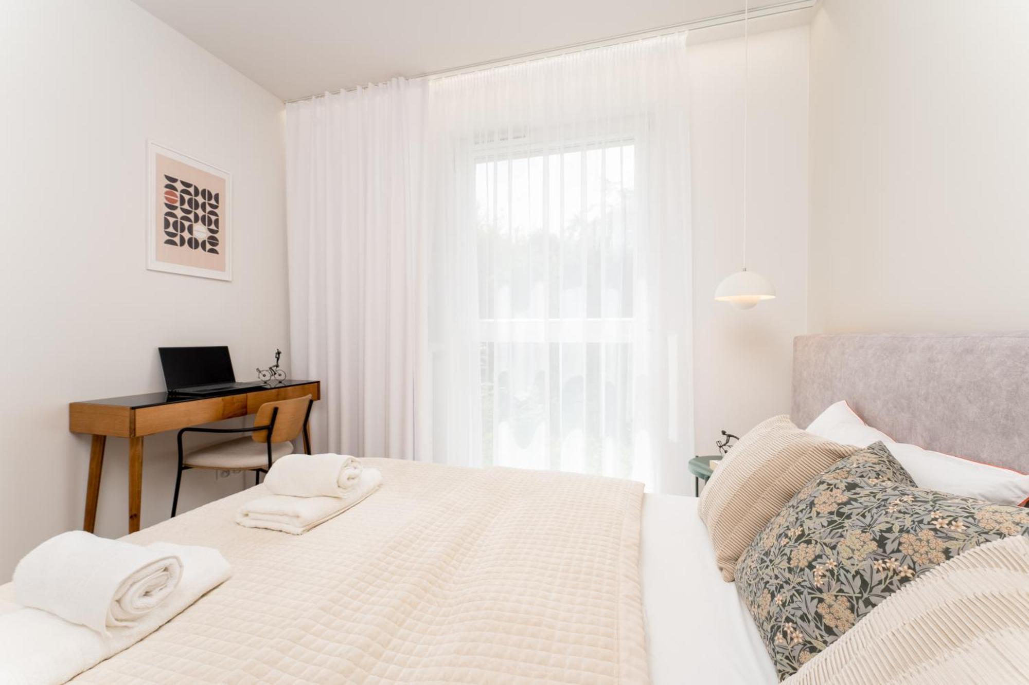 Apartment Old Town Krowoderska With Free Underground Garage คราคูฟ ภายนอก รูปภาพ