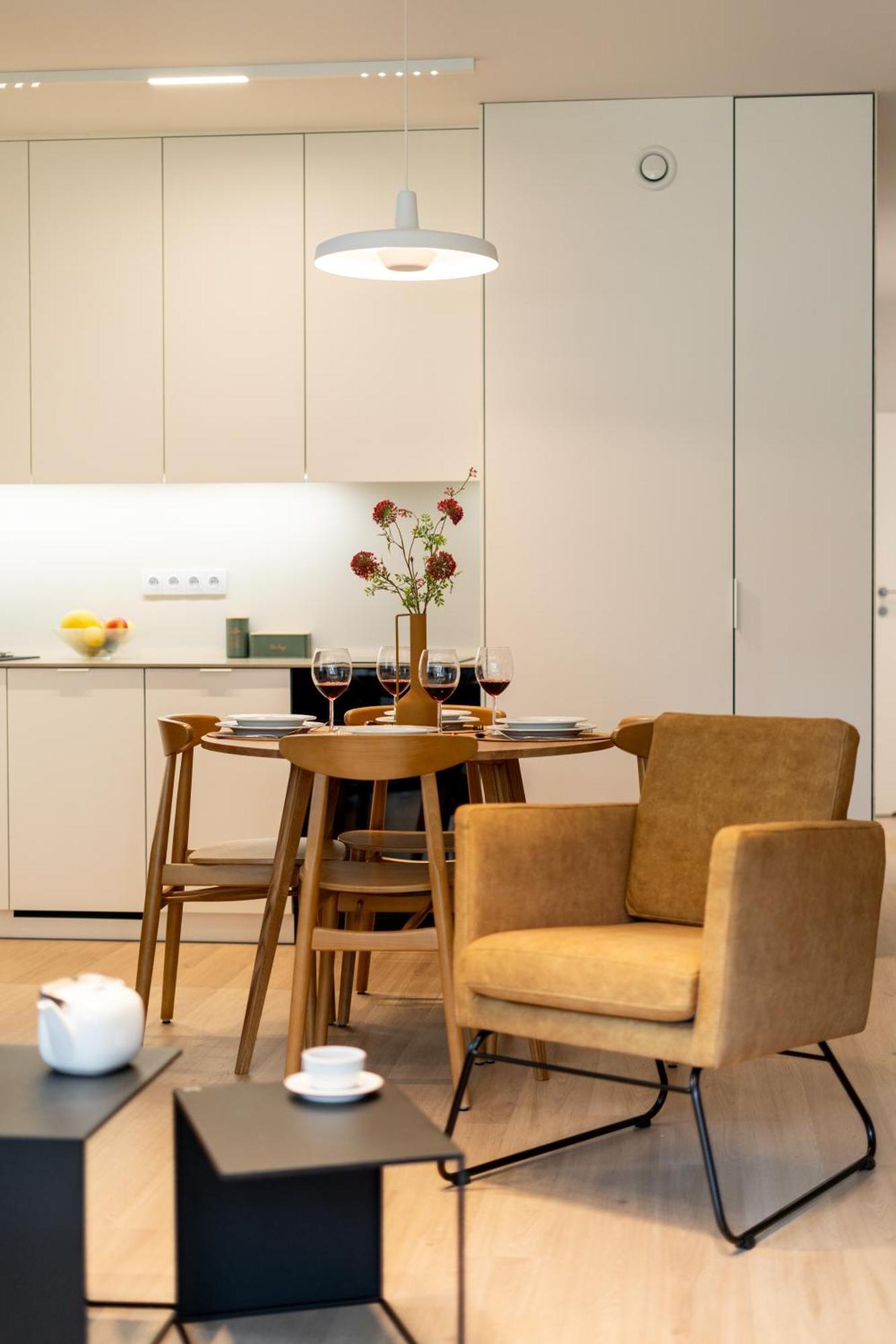 Apartment Old Town Krowoderska With Free Underground Garage คราคูฟ ภายนอก รูปภาพ