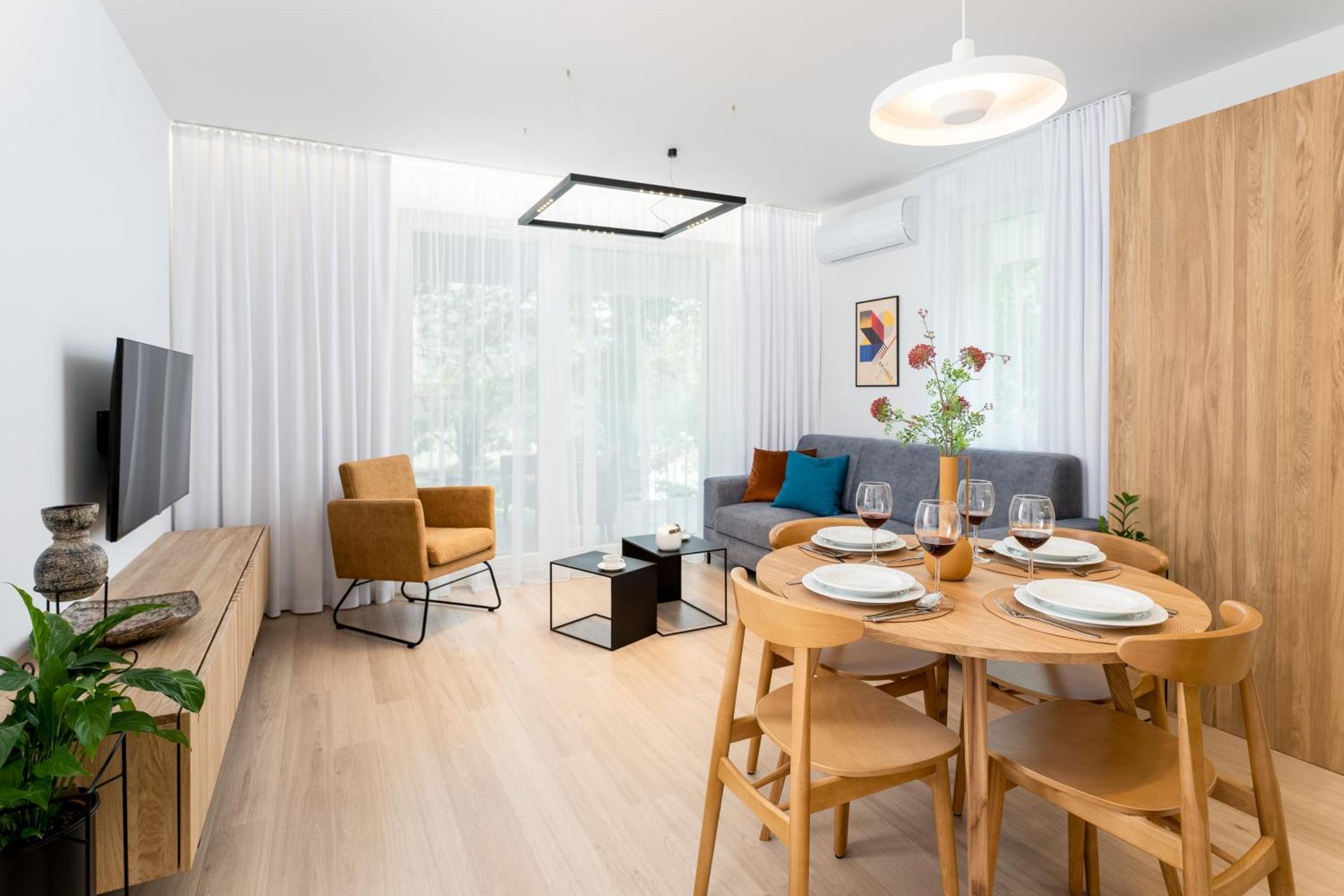 Apartment Old Town Krowoderska With Free Underground Garage คราคูฟ ภายนอก รูปภาพ
