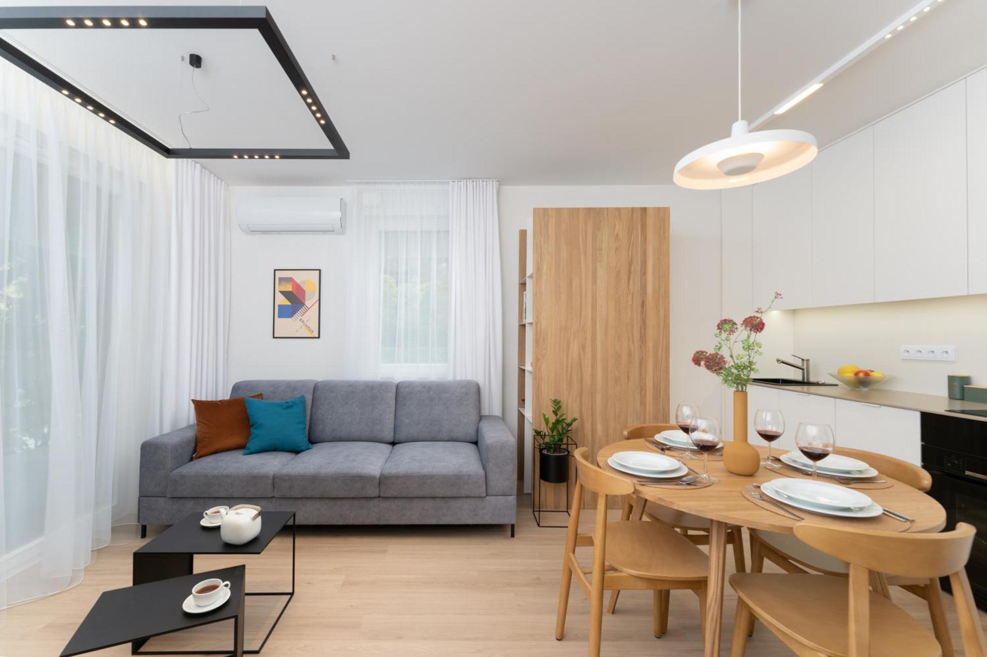 Apartment Old Town Krowoderska With Free Underground Garage คราคูฟ ภายนอก รูปภาพ