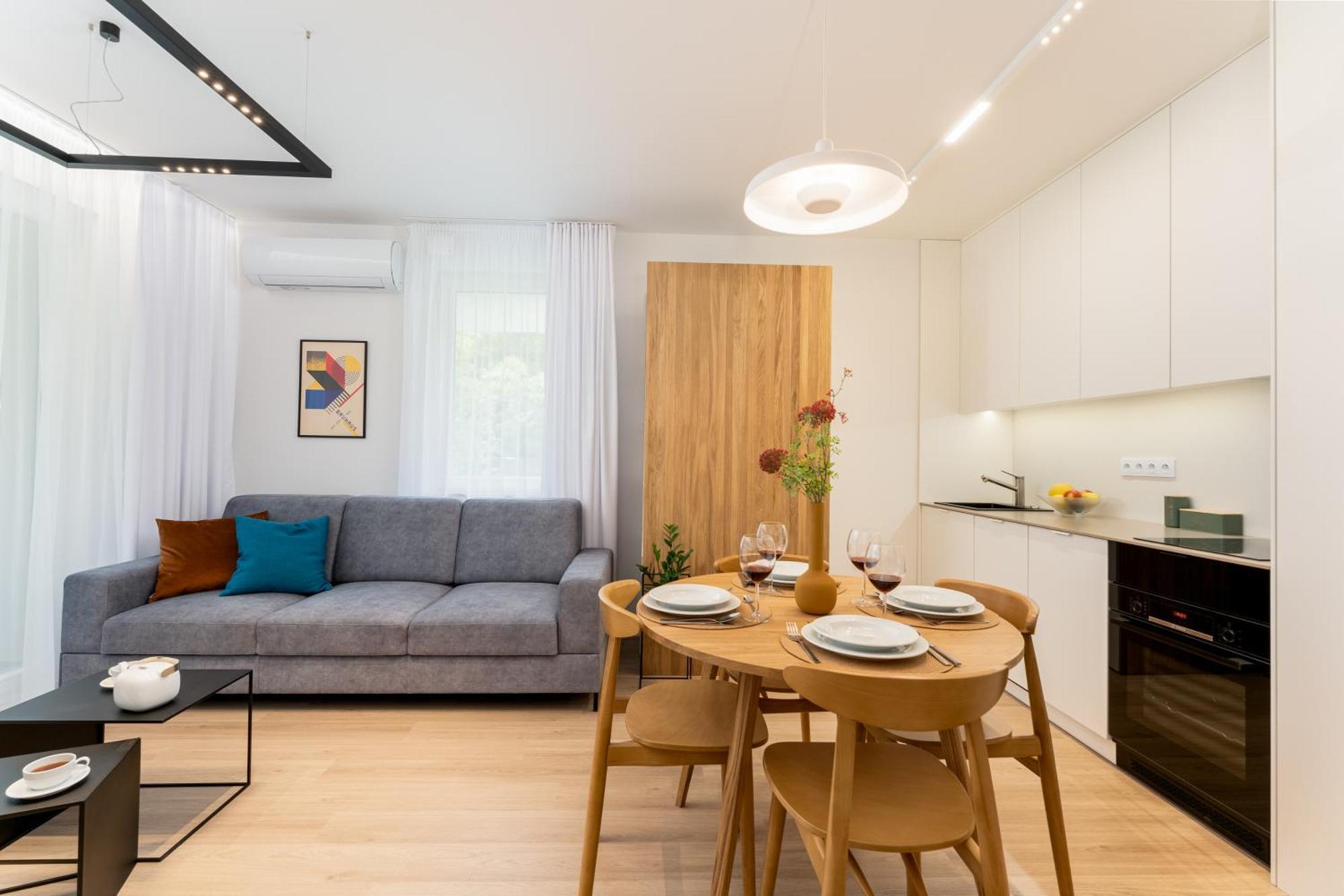Apartment Old Town Krowoderska With Free Underground Garage คราคูฟ ภายนอก รูปภาพ